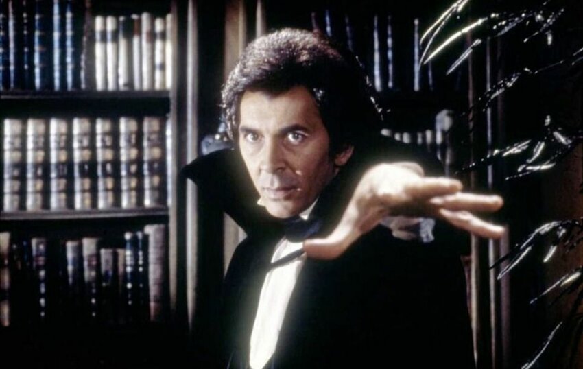 Dracula_1979_Frank_Langella_Univeral | © Universal Pictures